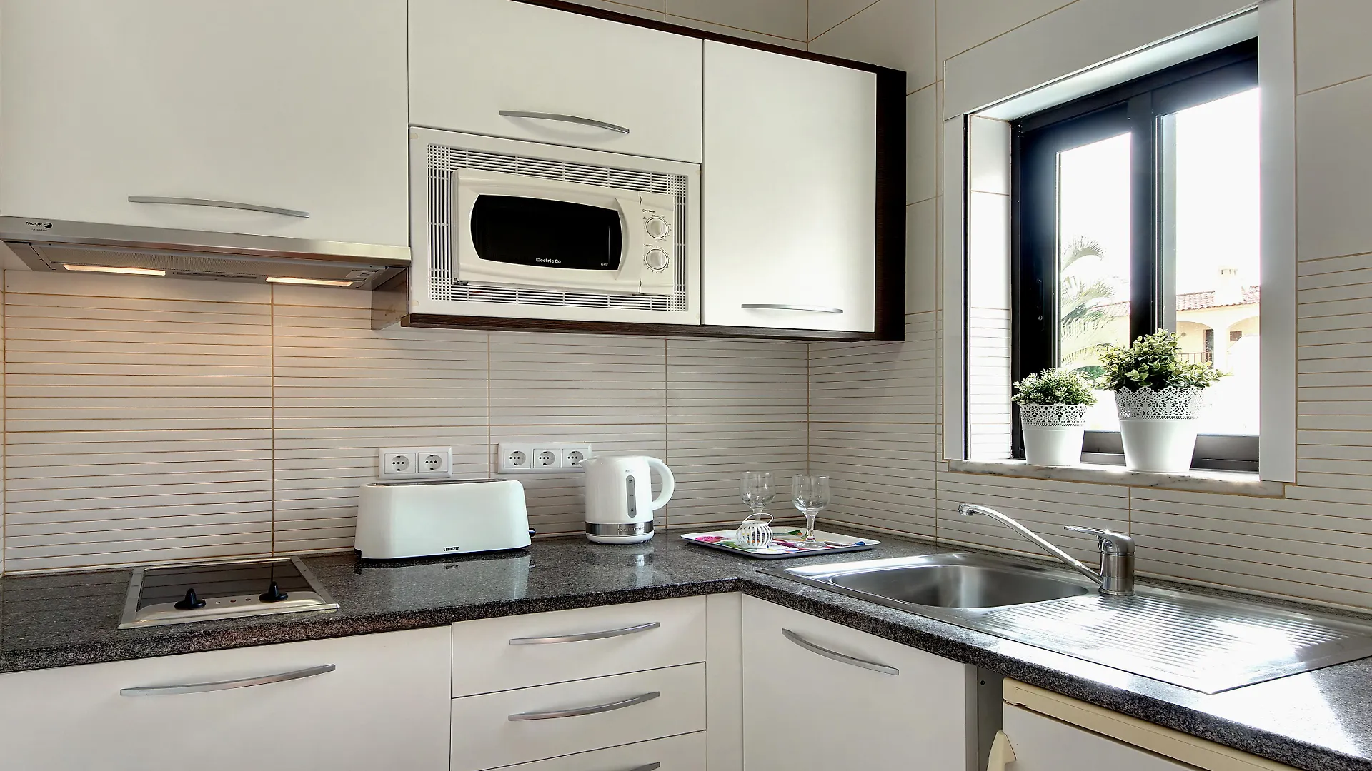 アパートホテル Apartamentos Turisticos Novochoro アルブフェイラ