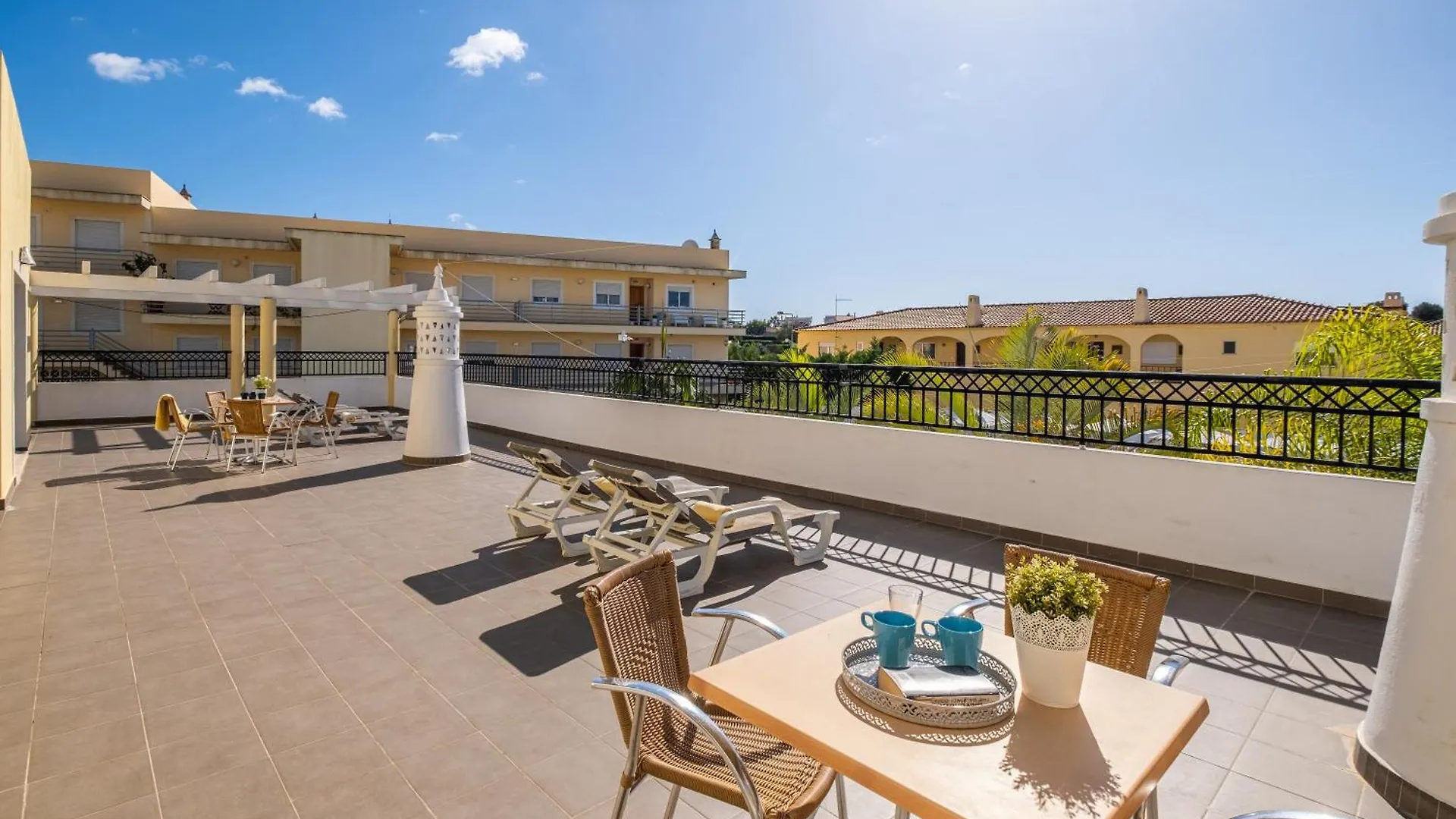 Apartamentos Turisticos Novochoro アルブフェイラ